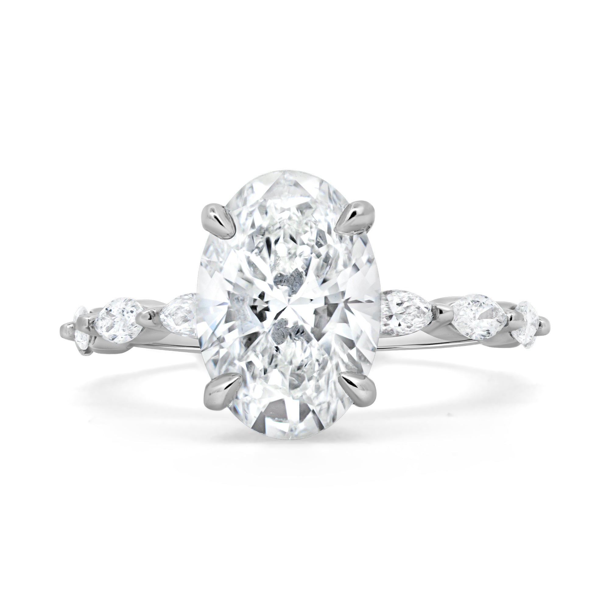 Oval Diamond Engagement Rings