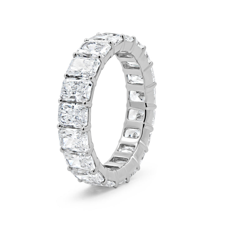 Lab Grown Radiant Cut Diamond Eternity Band