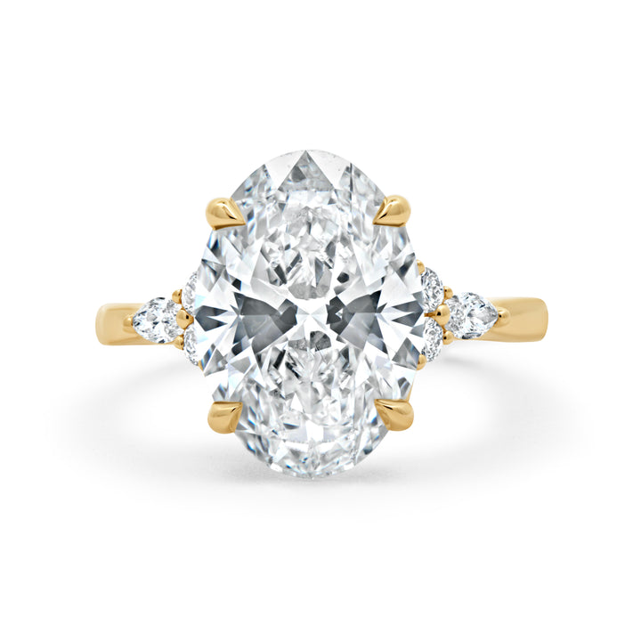 Lab Grown Oval Cut Diamond